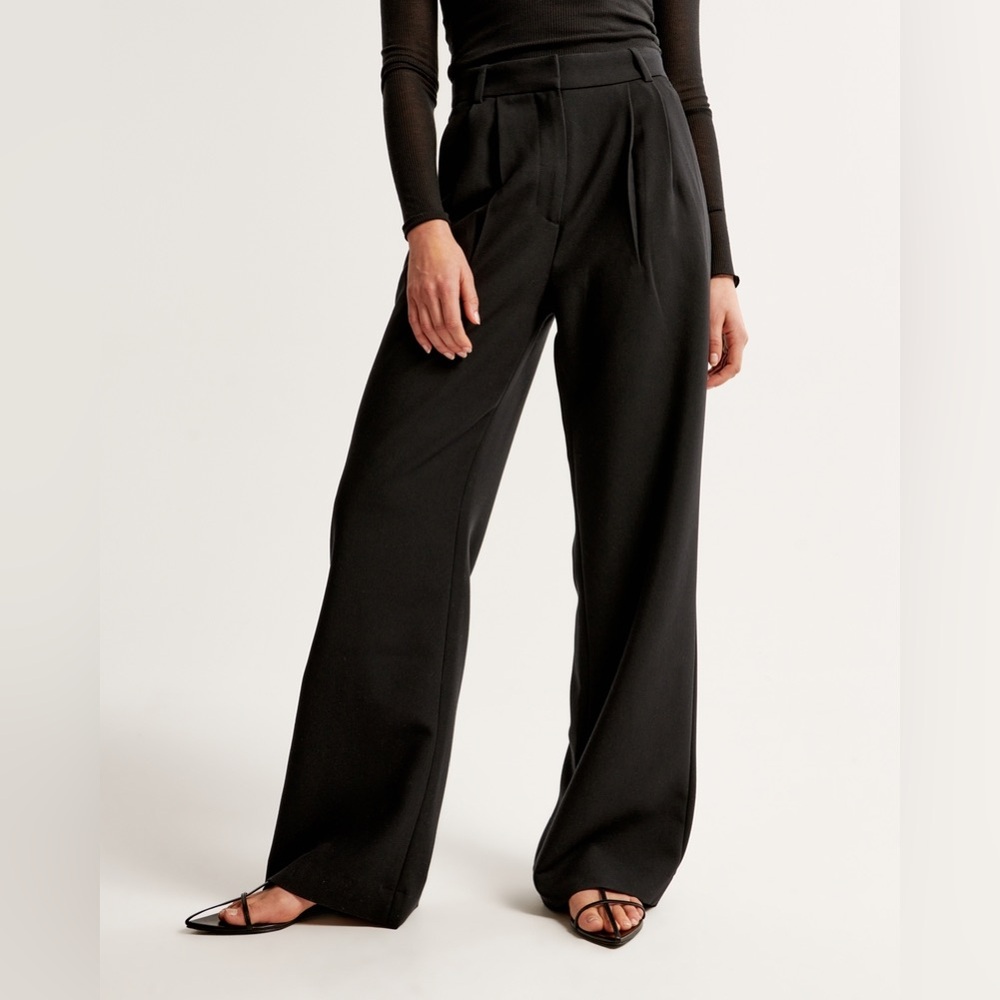A&F Sloane Tailored Pants - Black 26 Long
